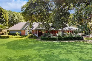 917 Hillside Dr, Copper Canyon, TX 75077 - Photo 1