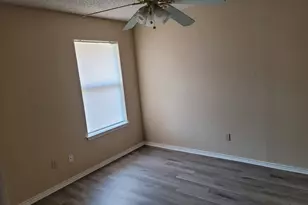 2001 Brazos View Ct, Granbury, TX 76048 - Photo 12