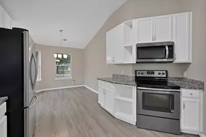 8805 Highland Orchard Drive, Fort Worth, TX 76179 - Photo 12