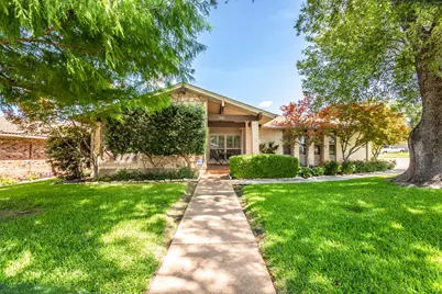 3501 Esplendor Avenue, Irving, TX 75062 - Photo 1