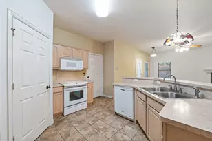 111 Sunglow Loop, Red Oak, TX 75154 - Photo 12