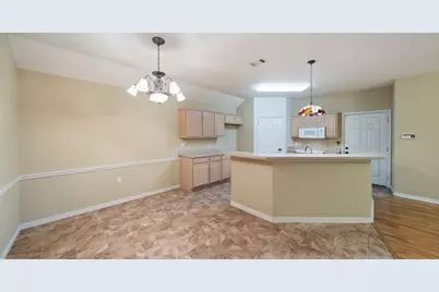 111 Sunglow Loop, Red Oak, TX 75154 - Photo 10