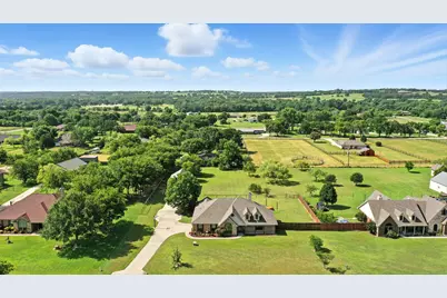 153 Star Point Lane, Weatherford, TX 76088 - Photo 2