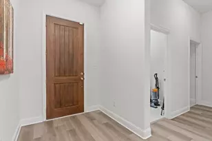 408 Molly Ln, Keene, TX 76059 - Photo 20