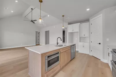 231 Lasso Loop, Lorena, TX 76655 - Photo 6