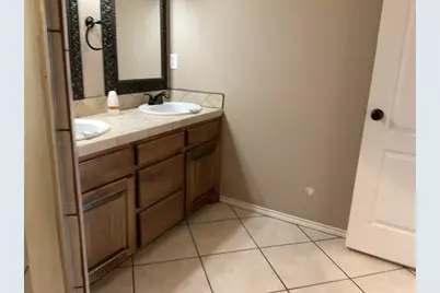 307 W Dormard Avenue, Midland, TX 79705 - Photo 16