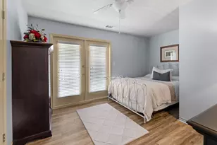 301 Lake Front Dr, Mabank, TX 75156 - Photo 22