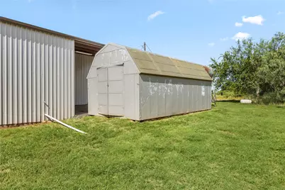 894 W Moonshine Road, Seymour, TX 76380 - Photo 20