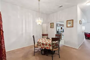 636 Yarrow Cir, Dallas, TX 75217 - Photo 12