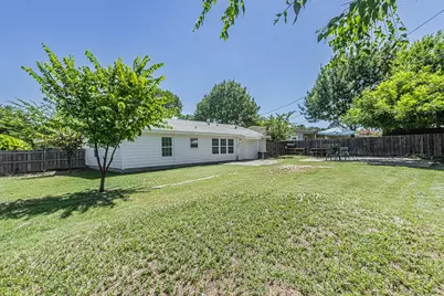 5329 Madella Street, Haltom City, TX 76117 - Photo 38