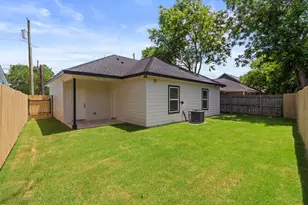 301 Henry St, Waxahachie, TX 75165 - Photo 26