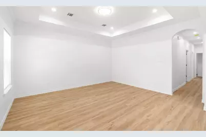 301 Henry Street, Waxahachie, TX 75165 - Photo 6