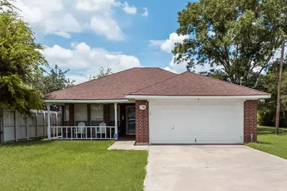 1505 E 1st North Street, Kaufman, TX 75142 - Photo 1