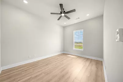 2325 Quartz Street, Krum, TX 76249 - Photo 10