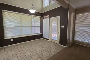 1032 Sugarberry Ln, Flower Mound, TX 75028 - Photo 10