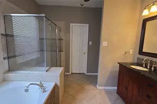 1032 Sugarberry Ln, Flower Mound, TX 75028 - Photo 24