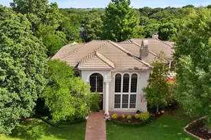 2007 Misty Creek Dr, Arlington, TX 76017 - Photo 1