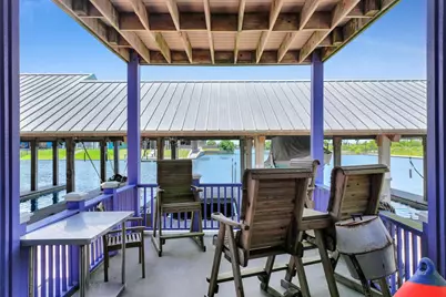 2207 Nelson Avenue, Port Bolivar, TX 77650 - Photo 10