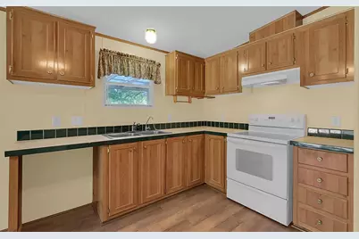 380 Oakgrove Circle, Elm Mott, TX 76640 - Photo 10