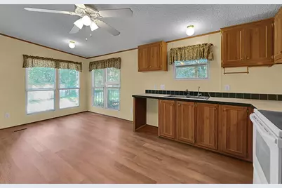 380 Oakgrove Circle, Elm Mott, TX 76640 - Photo 8