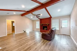 322 Willow Wood St, Murphy, TX 75094 - Photo 8