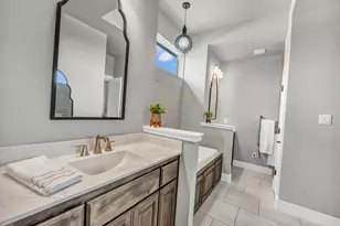 129 Maravilla Dr, Aledo, TX 76008 - Photo 12