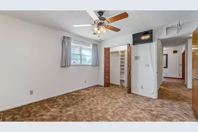 608 Avenue H S, Chillicothe, TX 79225 - Photo 10