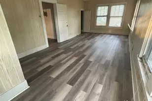 804 W Hickory St, Denton, TX 76201 - Photo 10