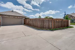 4418 Huntsman Ridge Ln, Arlington, TX 76005 - Photo 26