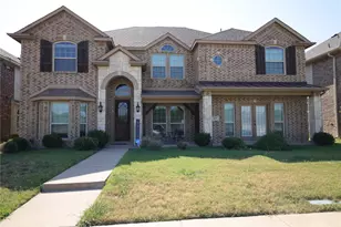 127 Lake Trail Dr, Red Oak, TX 75154 - Photo 1