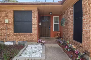 10204 Oak Terrace Cir, Dallas, TX 75227 - Photo 6