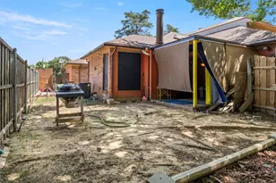 10204 Oak Terrace Cir, Dallas, TX 75227 - Photo 30