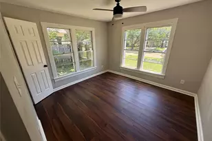 1131 W Shepherd St, Denison, TX 75020 - Photo 10