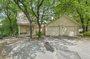 8960 Dickson Rd, Fort Worth, TX 76179 - Photo 24