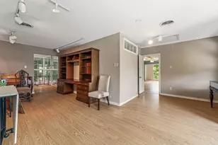 8960 Dickson Rd, Fort Worth, TX 76179 - Photo 16