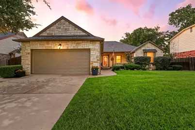 5001 Oak Springs Drive, Arlington, TX 76016 - Photo 1