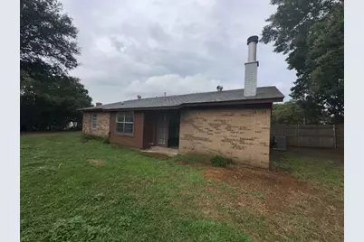 512 Mesa Court, Saginaw, TX 76179 - Photo 14