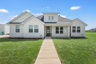 177 Mel Dr, Woodway, TX 76712 - Photo 2