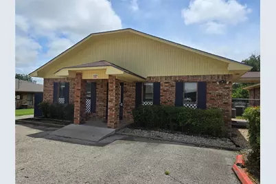 205 River North Boulevard, Stephenville, TX 76401 - Photo 2