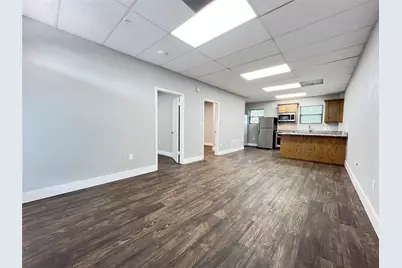 919 S Carroll Boulevard #200, Denton, TX 76201 - Photo 2