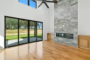 527 Royal Santana Run, Weatherford, TX 76087 - Photo 18