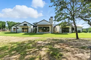 527 Royal Santana Run, Weatherford, TX 76087 - Photo 2