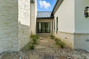 527 Royal Santana Run, Weatherford, TX 76087 - Photo 36