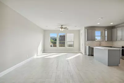 641 Hutchinson Lane, Lewisville, TX 75077 - Photo 6