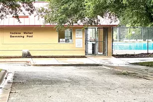 102 E Walker Ave, Temple, TX 76501 - Photo 30