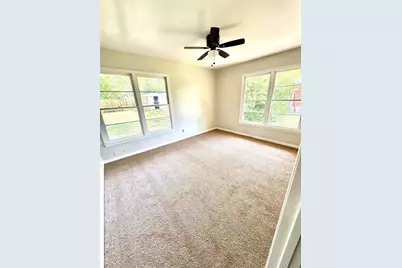 102 E Walker Avenue, Temple, TX 76501 - Photo 14