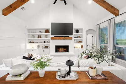 1074 Pioneer Crossing, Weatherford, TX 76088 - Photo 4