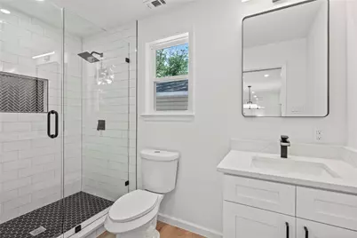 812 Sylvan Drive, Garland, TX 75040 - Photo 10