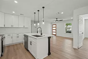 812 Sylvan Dr, Garland, TX 75040 - Photo 8