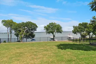 6214 Lincolnshire Ln, Rowlett, TX 75087 - Photo 1